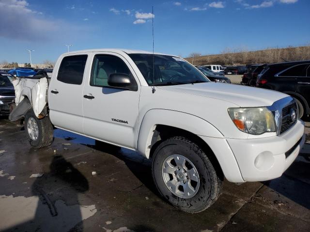 Photo 4 from auction – 2011 TOYOTA TACOMA DOU with VIN 3TMLU4EN8BM064154
