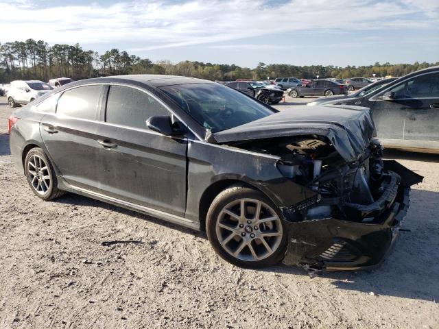 Photo 4 from auction – 2019 HYUNDAI SONATA LIM with VIN 5NPE34AB2KH780402