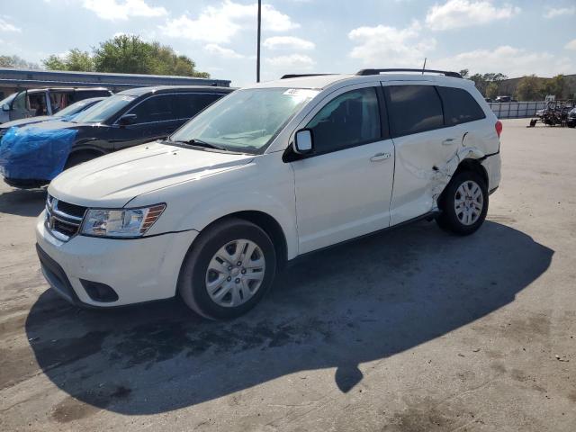 DODGE JOURNEY SE 2019 with VIN 3C4PDCBB2KT815891 - Photo from auction