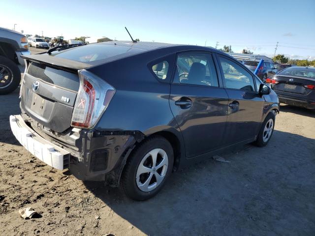 Photo 3 from auction – 2013 TOYOTA PRIUS with VIN JTDKN3DU3D5642472