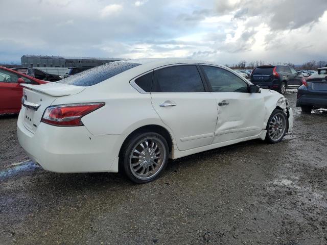 Photo 3 from auction – 2015 NISSAN ALTIMA 2.5 with VIN 1N4AL3AP8FC569071