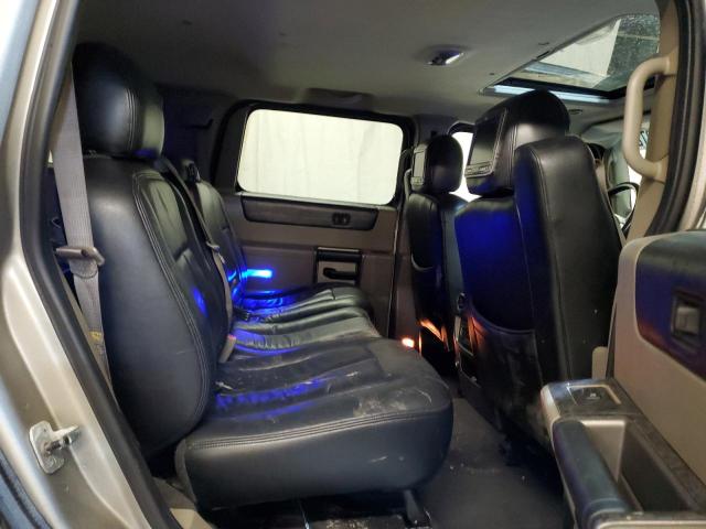 Photo 11 from auction – 2004 HUMMER H2 with VIN 5GRGN23U74H112083