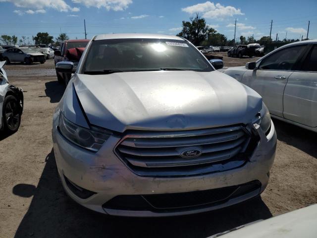 Photo 5 from auction – 2015 FORD TAURUS LIM with VIN 1FAHP2F83FG146809