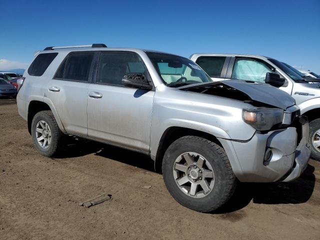 Photo 4 from auction – 2016 TOYOTA 4RUNNER SR with VIN JTEBU5JR2G5280455