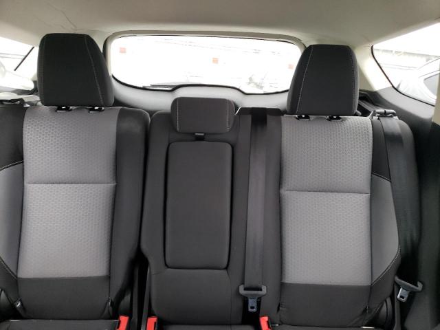 Photo 10 from auction – 2018 FORD ESCAPE SE with VIN 1FMCU9GD9JUC72776