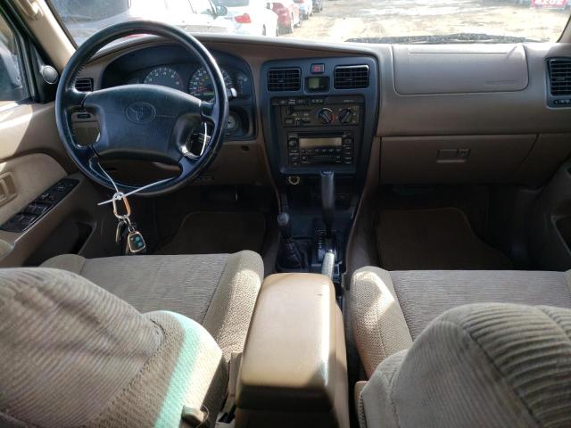 Photo 8 from auction – 2000 TOYOTA 4RUNNER SR with VIN JT3HN86R2Y0290959