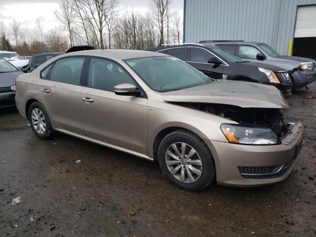 Photo 4 from auction – 2015 VOLKSWAGEN PASSAT S with VIN 1VWAT7A31FC014068