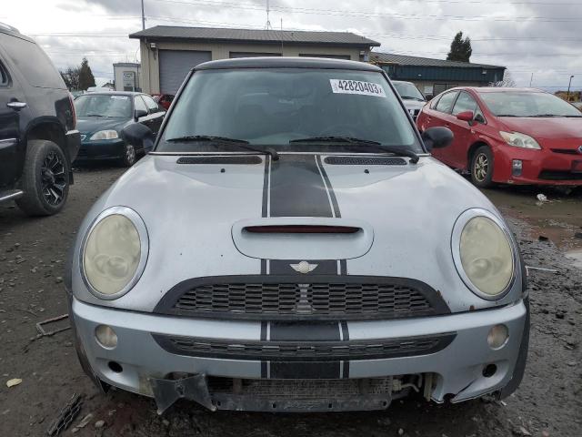 Photo 5 from auction – 2005 MINI COOPER S with VIN WMWRE33515TL11943