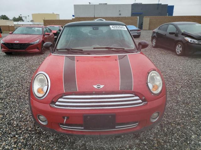 Photo 5 from auction – 2007 MINI COOPER COU with VIN WMWMF33597TT53528