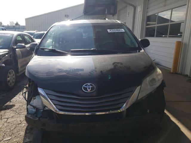 Photo 5 from auction – 2011 TOYOTA SIENNA XLE with VIN 5TDYK3DC6BS169538