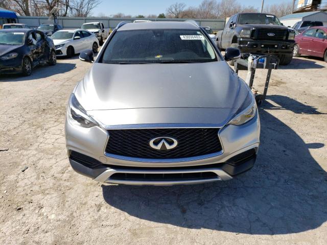 Photo 5 from auction – 2017 INFINITI QX30 BASE with VIN SJKCH5CR2HA030083