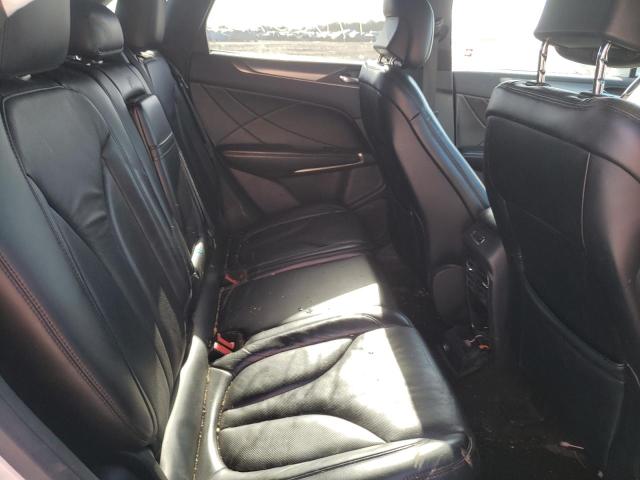 Photo 10 from auction – 2016 LINCOLN MKC RESERV with VIN 5LMCJ3D94GUJ23381