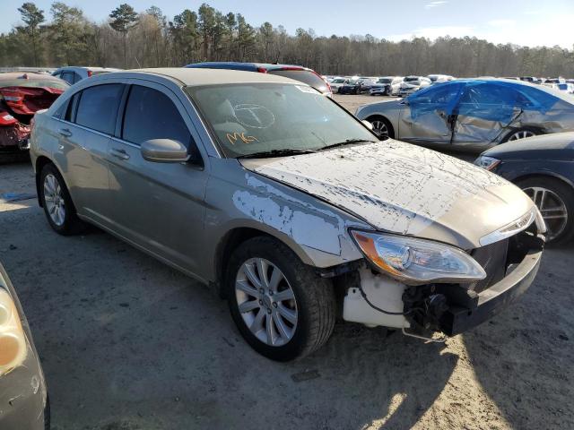 Photo 4 from auction – 2014 CHRYSLER 200 TOURIN with VIN 1C3CCBBB2EN151645