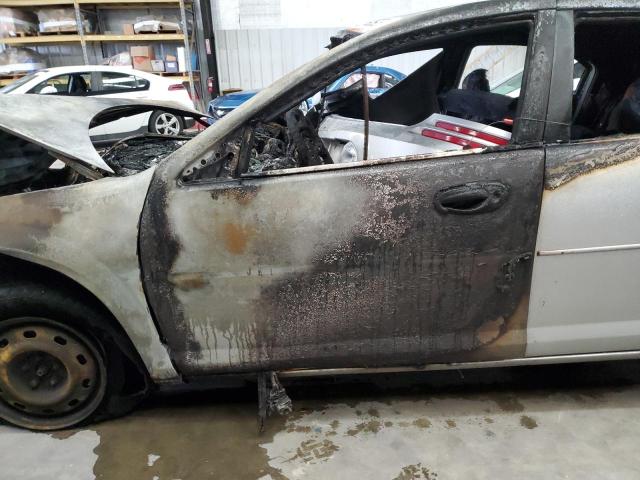 Photo 7 from auction – 2004 DODGE STRATUS SE with VIN 1B3EL36XX4N389758