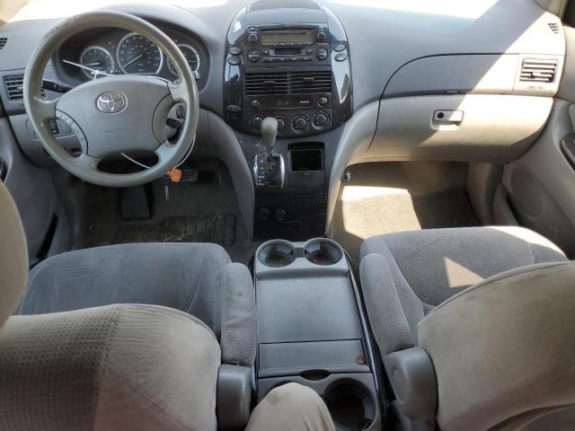 Photo 8 from auction – 2004 TOYOTA SIENNA CE with VIN 5TDZA23C44S180642