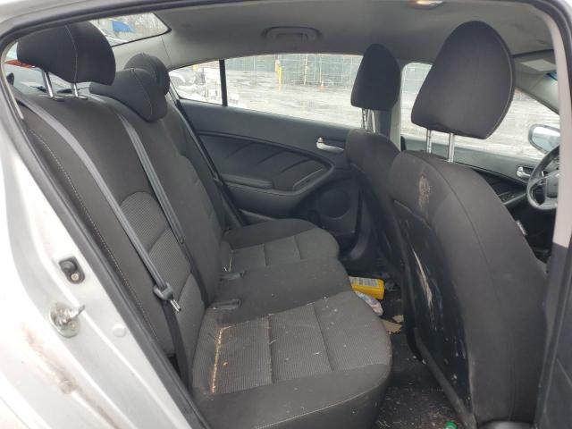 Photo 10 from auction – 2017 KIA FORTE LX with VIN 3KPFK4A71HE108072