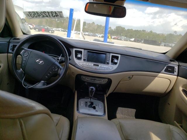 Photo 8 from auction – 2010 HYUNDAI GENESIS 3. with VIN KMHGC4DE9AU076048