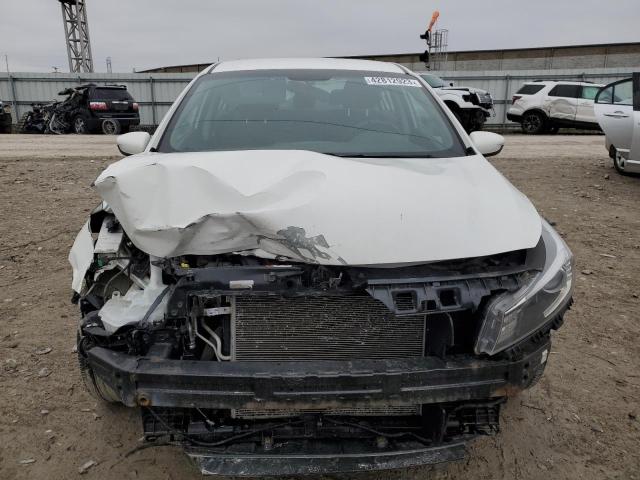 Photo 5 from auction – 2017 KIA FORTE LX with VIN 3KPFL4A75HE093492