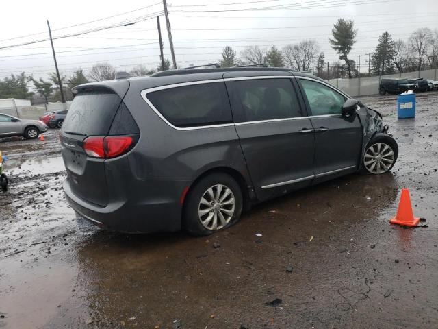 Photo 3 from auction – 2017 CHRYSLER PACIFICA T with VIN 2C4RC1BG8HR598578