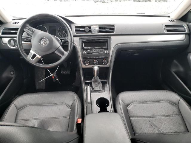 Photo 8 from auction – 2014 VOLKSWAGEN PASSAT S with VIN 1VWAT7A3XEC107928