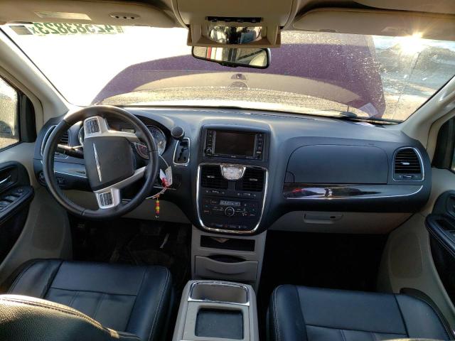 Photo 8 from auction – 2016 CHRYSLER TOWN & COU with VIN 2C4RC1BG3GR229903