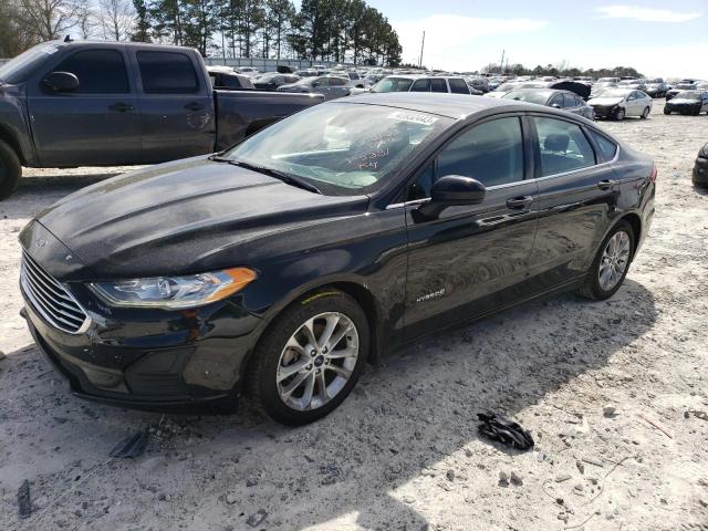 FORD FUSION SE 2019 with VIN 3FA6P0LU3KR225381 - Photo from auction