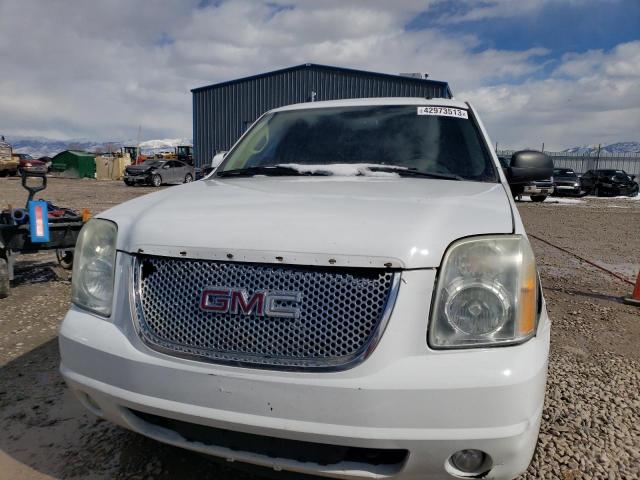 Photo 5 from auction – 2007 GMC YUKON DENA with VIN 1GKFK63897J138170