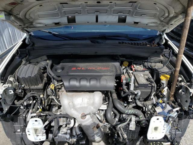Photo 12 from auction – 2017 JEEP RENEGADE L with VIN ZACCJADB5HPF68004
