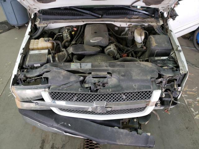Photo 11 from auction – 2003 CHEVROLET SILVERADO with VIN 2GCEC19V831182573