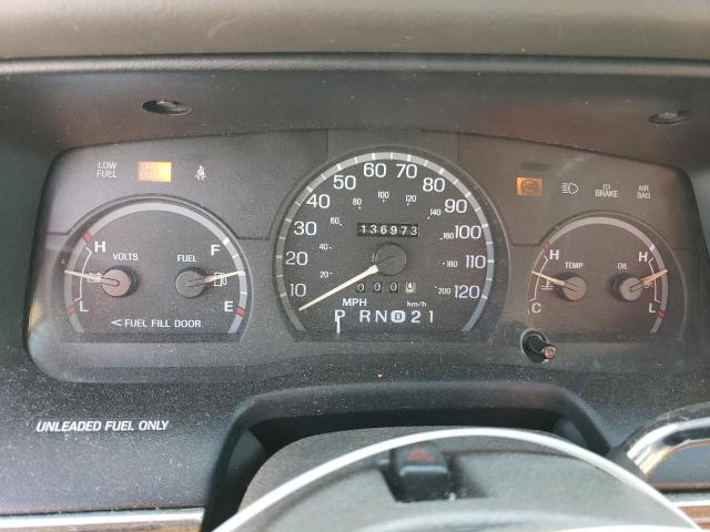 Photo 9 from auction – 1995 FORD CROWN VICT with VIN 2FALP74W3SX206259