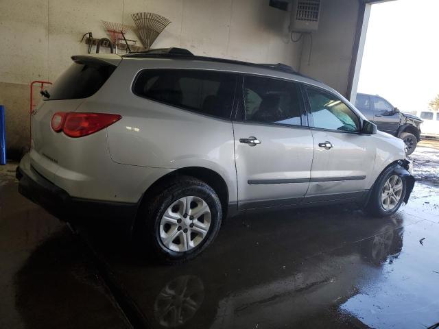 Photo 3 from auction – 2010 CHEVROLET TRAVERSE L with VIN 1GNLVEED4AS104205