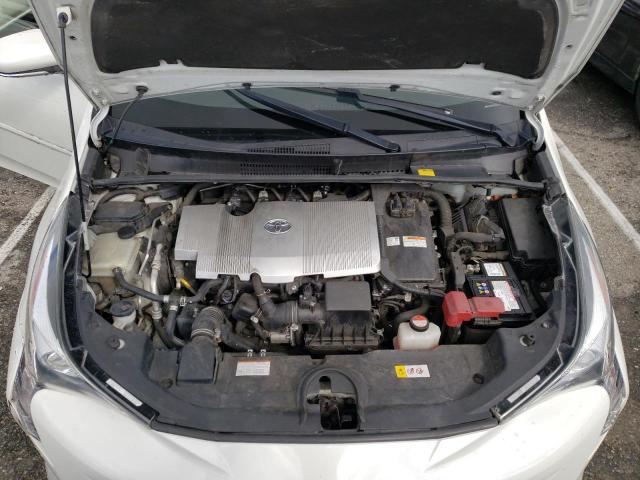 Photo 11 from auction – 2016 TOYOTA PRIUS with VIN JTDKBRFU6G3013085