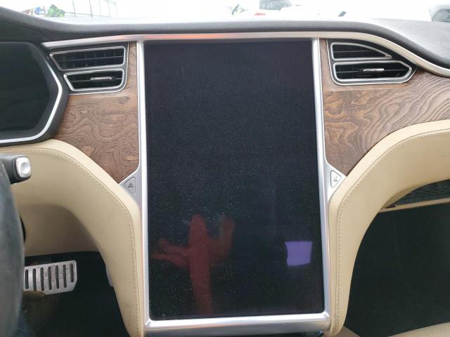 Photo 9 from auction – 2016 TESLA MODEL S with VIN 5YJSA1E44GF169540