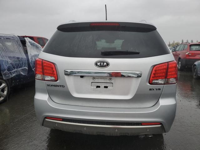 Photo 6 from auction – 2011 KIA SORENTO SX with VIN 5XYKWDA25BG168423