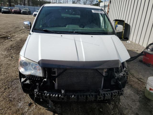 Photo 5 from auction – 2013 CHRYSLER TOWN & COU with VIN 2C4RC1GG3DR816008