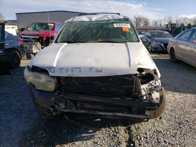 Photo 5 from auction – 2005 FORD ESCAPE XLT with VIN 1FMCU03105KA40317