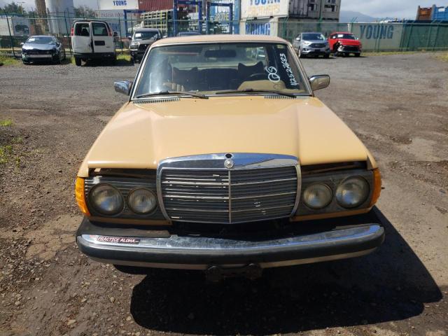 Photo 5 from auction – 1982 MERCEDES-BENZ 300 DT with VIN WDBAB33A2CB001033