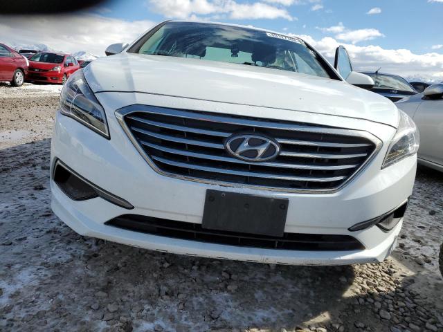 Photo 5 from auction – 2017 HYUNDAI SONATA SE with VIN 5NPE24AF2HH469308