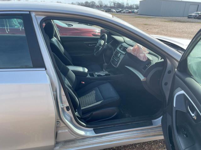 Photo 5 from auction – 2016 NISSAN ALTIMA 2.5 with VIN 1N4AL3AP2GN330590