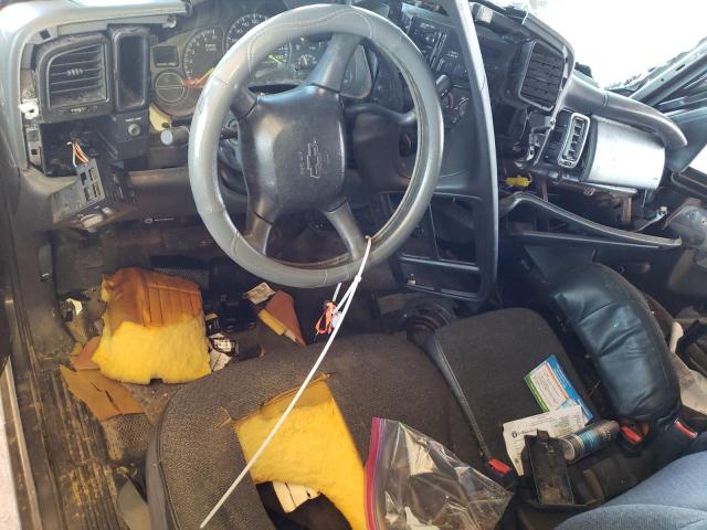 Photo 8 from auction – 2001 CHEVROLET SILVERADO with VIN 1GCEC19V61E213959