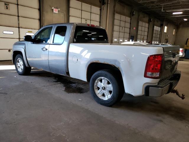 Photo 2 from auction – 2007 CHEVROLET SILVERADO with VIN 1GCEK19097Z520440