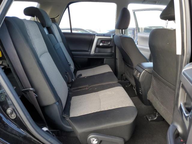 Photo 11 from auction – 2019 TOYOTA 4RUNNER SR with VIN JTEBU5JR0K5628987