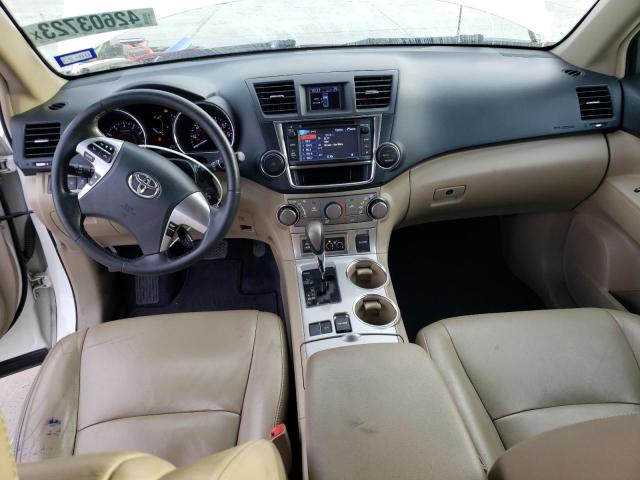 Photo 8 from auction – 2013 TOYOTA HIGHLANDER with VIN 5TDZK3EH8DS132735