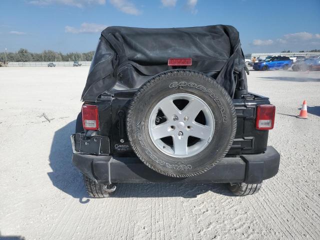 Photo 6 from auction – 2016 JEEP WRANGLER U with VIN 1C4BJWDG7GL114313