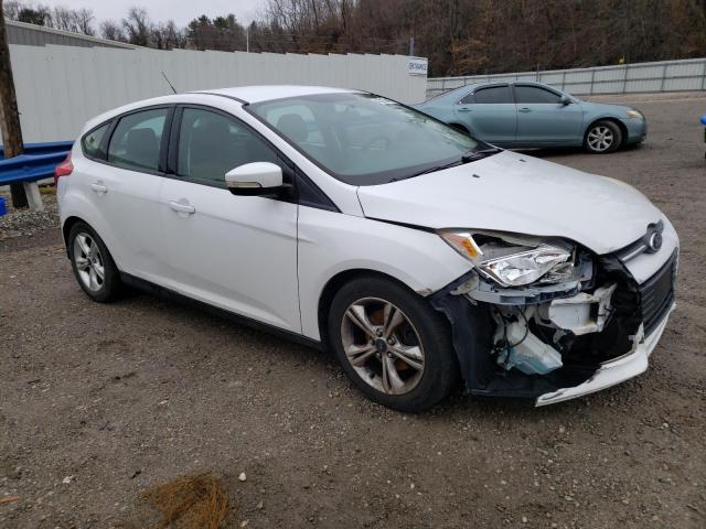 Zdjęcie 4 z aukcji – 2014 FORD FOCUS SE z VIN 1FADP3K29EL230838
