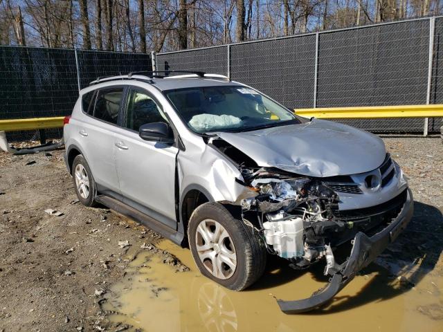 Photo 4 from auction – 2015 TOYOTA RAV4 LE with VIN JTMBFREVXFJ015124