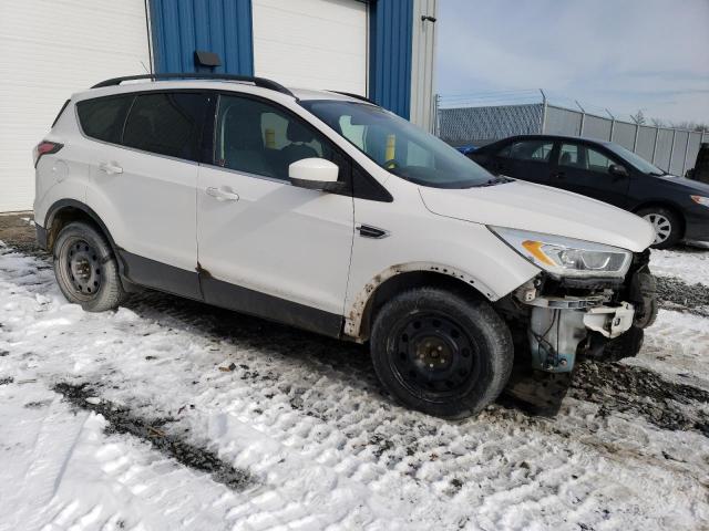 Photo 4 from auction – 2017 FORD ESCAPE SE with VIN 1FMCU9GD5HUB47333
