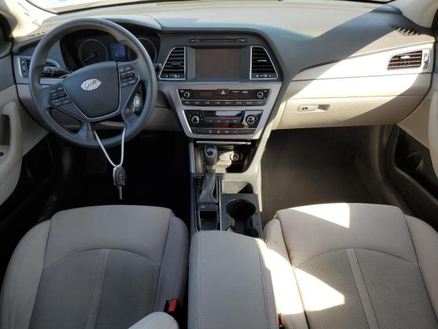 Photo 8 from auction – 2017 HYUNDAI SONATA SE with VIN 5NPE24AF6HH518414