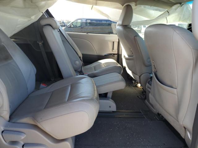 Photo 11 from auction – 2015 TOYOTA SIENNA XLE with VIN 5TDYK3DC1FS682377