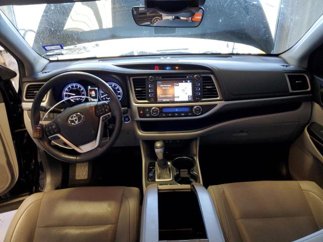 Photo 8 from auction – 2017 TOYOTA HIGHLANDER with VIN 5TDYZRFH4HS223046